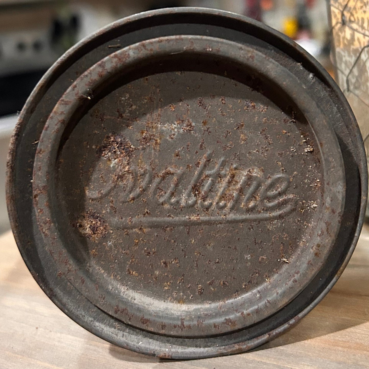 Vintage Tin Variety